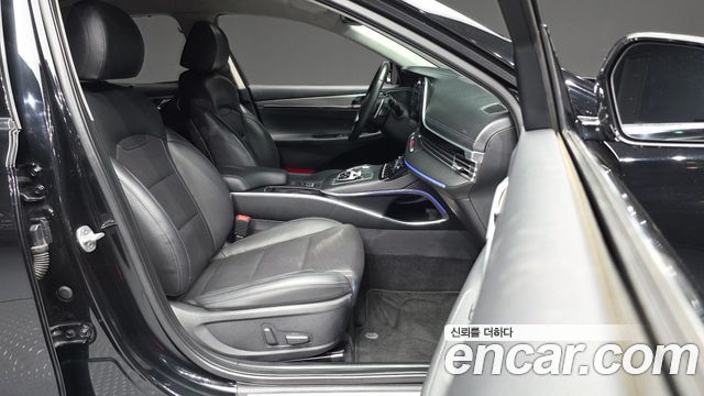 Hyundai Grandeur (IG) 2.5 Le Blanc 2023 — фото 11