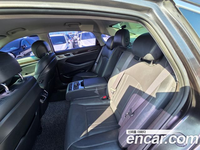 Genesis G80 3.3 GDI Premium Luxury 2018 — фото 15
