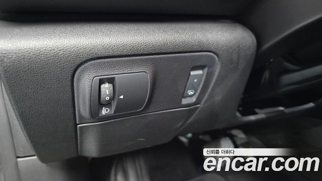 Renault Korea SM6 2.0 LPe SE (Rental car) 2017 — фото 17