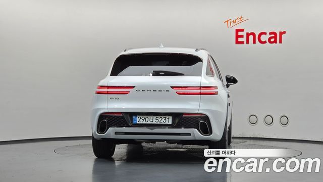 Genesis GV70 2.5T Gasoline 2WD 2024 — фото 4