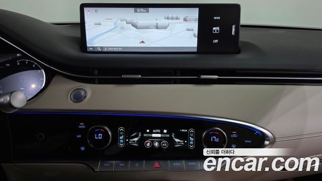 Genesis GV70 2.5T Gasoline 2WD 2024 — фото 12