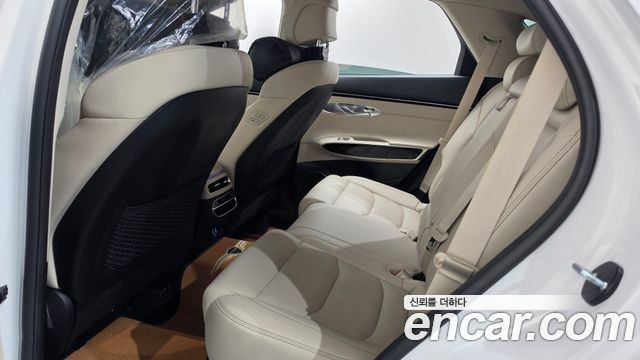 Genesis GV70 2.5T Gasoline 2WD 2024 — фото 19