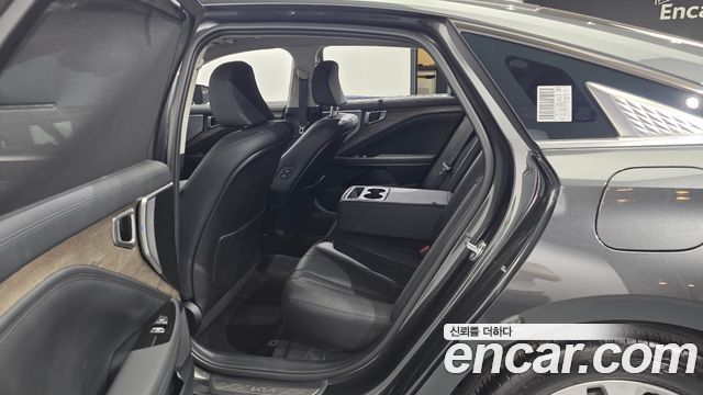 Kia K8 2.5 Gasoline 2WD Noblesse 2023 — фото 11