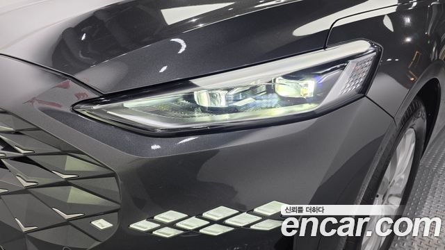Kia K8 2.5 Gasoline 2WD Noblesse 2023 — фото 22