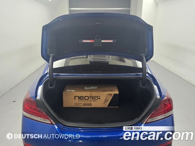 Genesis G70 3.3T Sport AWD Supreme 2018 — фото 23