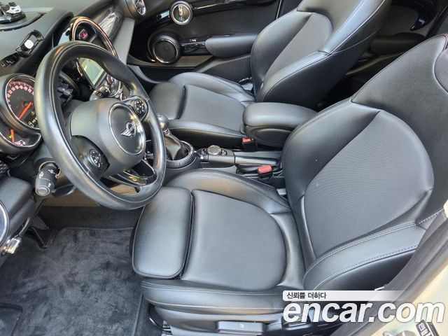 MINI Cooper SD 5Door Standard 3rd 2017 — фото 10