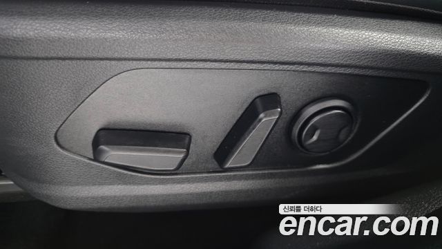 Kia Sportage Hybrid (V) Prestige 2023 — фото 31