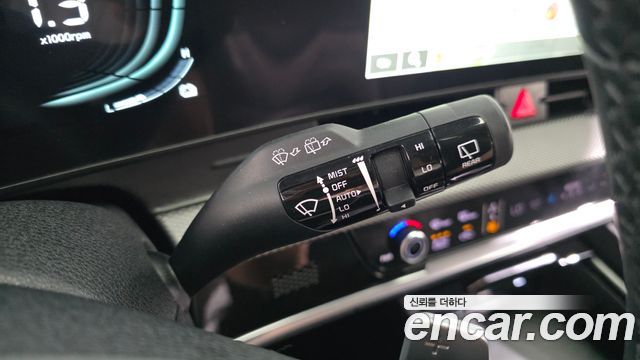 Kia Sportage Hybrid (V) Prestige 2023 — фото 33