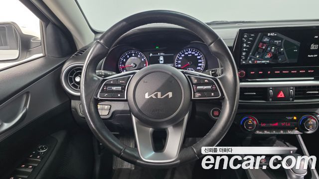 Kia K3 (II) 1.6 Prestige 2022 — фото 16
