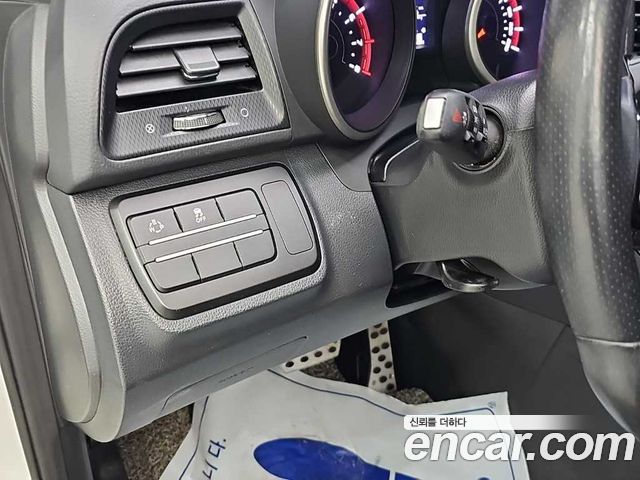 KG Mobility (SsangYong) Tivoli Air 1.6 IX 2WD 2018 — фото 21