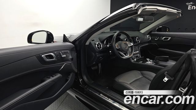 Mercedes-Benz SL-Class SL400 R231 2017 — фото 10