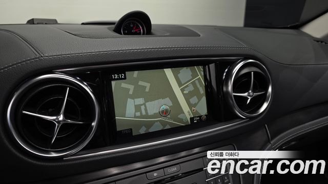 Mercedes-Benz SL-Class SL400 R231 2017 — фото 17