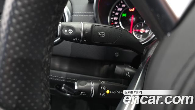 Mercedes-Benz SL-Class SL400 R231 2017 — фото 21