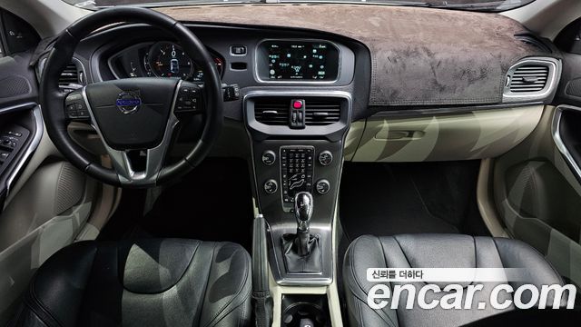 Volvo V40 D3 2nd 2016 — фото 7