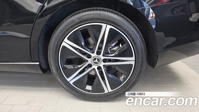 Mercedes-Benz A-Class (W177) A220 Sedan 2025 — фото 21