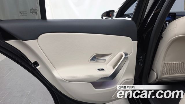 Mercedes-Benz A-Class (W177) A220 Sedan 2025 — фото 25