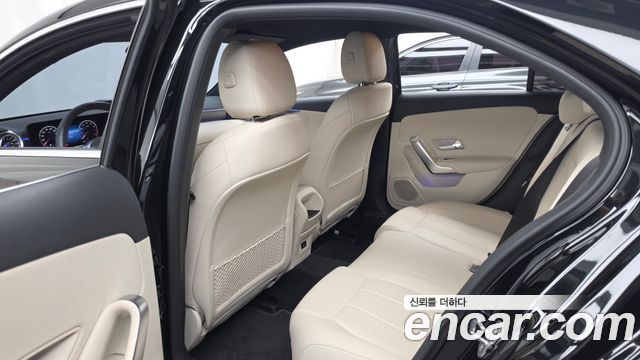 Mercedes-Benz A-Class (W177) A220 Sedan 2025 — фото 26