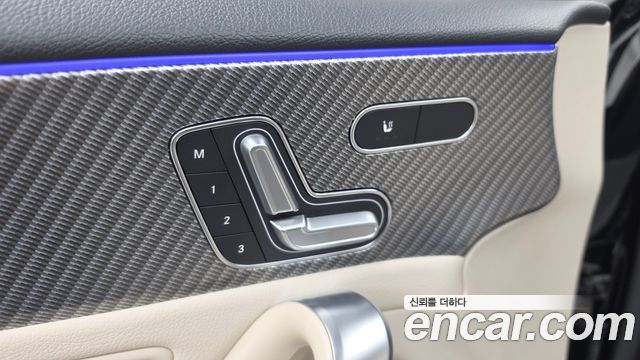 Mercedes-Benz A-Class (W177) A220 Sedan 2025 — фото 27