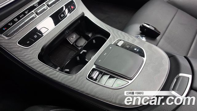 Mercedes-Benz E-Class (W213) E350 4MATIC Exclusive 2023 — фото 30