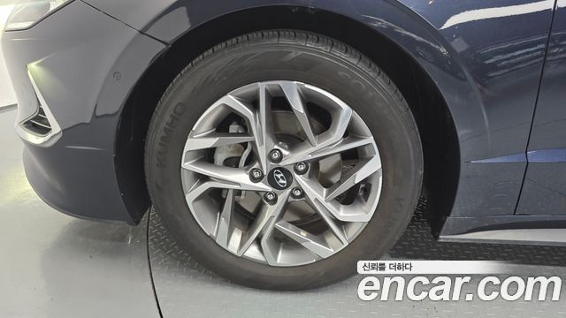 Hyundai Sonata (DN8) 2.0 Premium Family 2020 — фото 5