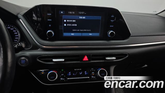 Hyundai Sonata (DN8) 2.0 Premium Family 2020 — фото 18