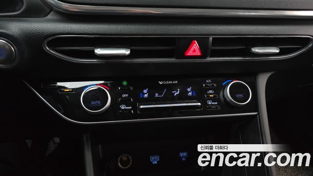 Hyundai Sonata (DN8) 2.0 Premium Family 2020 — фото 37
