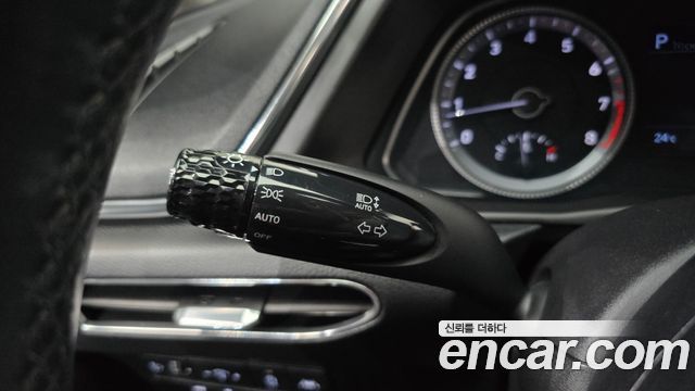 Hyundai Sonata (DN8) 2.0 Premium Family 2020 — фото 38