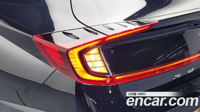 Hyundai Sonata (DN8) 2.0 Premium Plus 2022 — фото 23