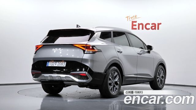 Kia Sportage (V) Diesel 2.0 2WD Nobleless 2023 — фото 2