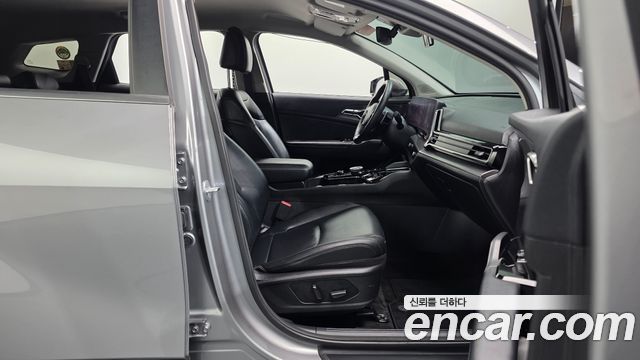 Kia Sportage (V) Diesel 2.0 2WD Nobleless 2023 — фото 26
