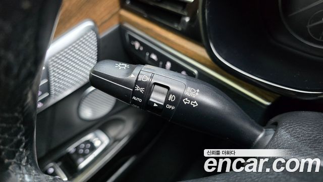 Kia Mohave The Master Diesel 3.0 4WD 6-Seater Platinum 2020 — фото 19