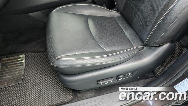 Kia Mohave The Master Diesel 3.0 4WD 6-Seater Platinum 2020 — фото 31
