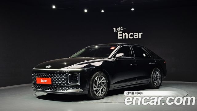 Hyundai Grandeur (GN7) 2,5 Gasoline 2WD Premium