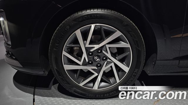 Hyundai Grandeur (GN7) 2,5 Gasoline 2WD Premium 2023 — фото 5
