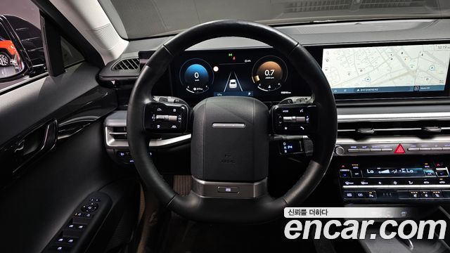 Hyundai Grandeur (GN7) 2,5 Gasoline 2WD Premium 2023 — фото 13
