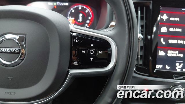 Volvo S90 D5 AWD Momentum 2019 — фото 10