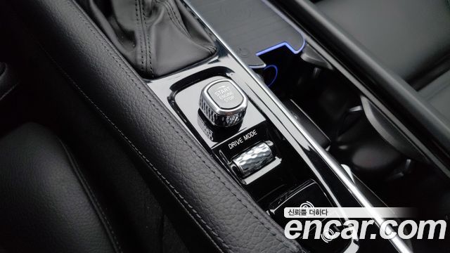 Volvo S90 D5 AWD Momentum 2019 — фото 23