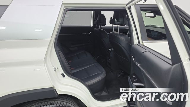KG Mobility (SsangYong) Torres Gasoline 1.5 2WD T7 2025 — фото 11