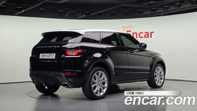 Land Rover Range Rover Evoque 2.0 TD4 HSE Dynamic 2016 — фото 2
