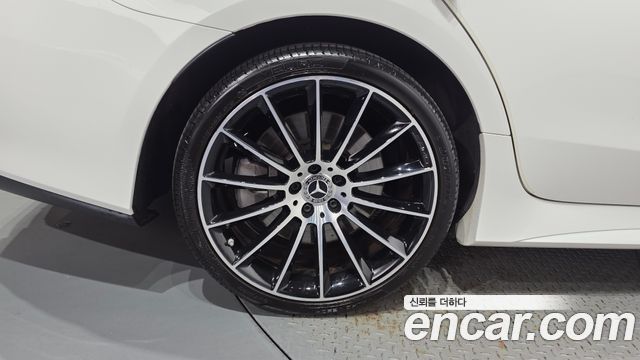 Mercedes-Benz CLS-Class (C257) CLS450 4MATIC AMG Line 2021 — фото 5