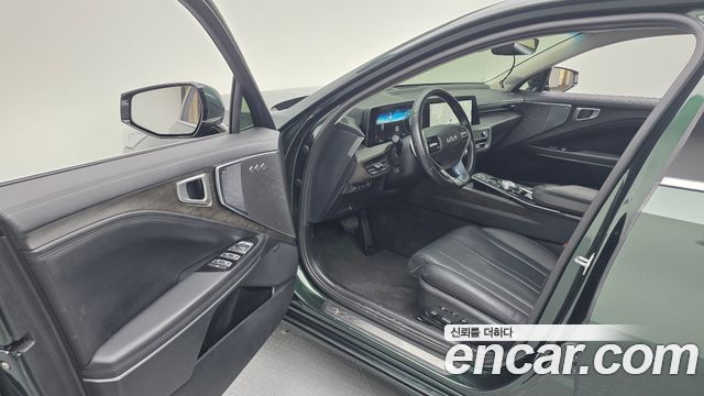 Kia K8 2.5 Gasoline 2WD Noblesse 2022 — фото 10