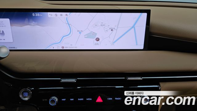 Genesis G80 (RG3) Gasoline 2.5 Turbo AWD 2025 — фото 14