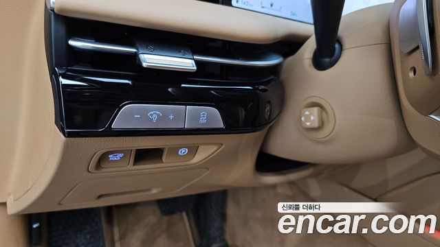 Genesis G80 (RG3) Gasoline 2.5 Turbo AWD 2025 — фото 19