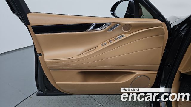Genesis G80 (RG3) Gasoline 2.5 Turbo AWD 2025 — фото 24