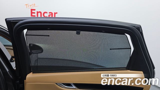 Genesis G80 (RG3) Gasoline 2.5 Turbo AWD 2025 — фото 31