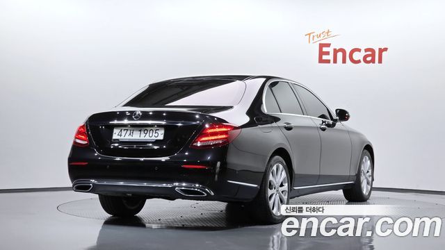 Mercedes-Benz E-Class (W213) E220d Exclusive 2018 — фото 2