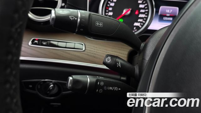 Mercedes-Benz E-Class (W213) E220d Exclusive 2018 — фото 19