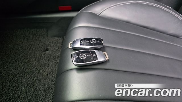 Mercedes-Benz E-Class (W213) E220d Exclusive 2018 — фото 28
