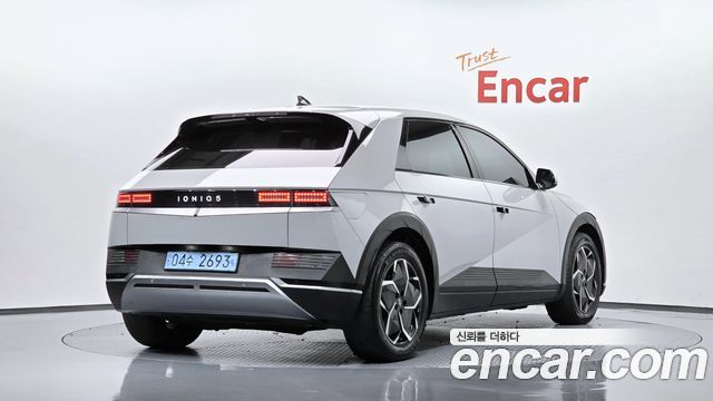 Hyundai Ioniq 5 Long range Exclusive 2022 — фото 2
