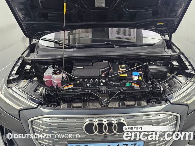 Audi Q4 e-tron (F4) 40 Premium 2022 — фото 6